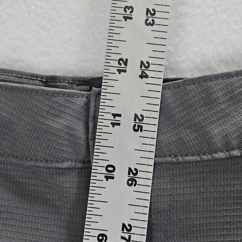 C9 Champion Mens Golf Cargo Shorts Gray Size 32W 041-11-2864 Polyester - Picture 6 of 9